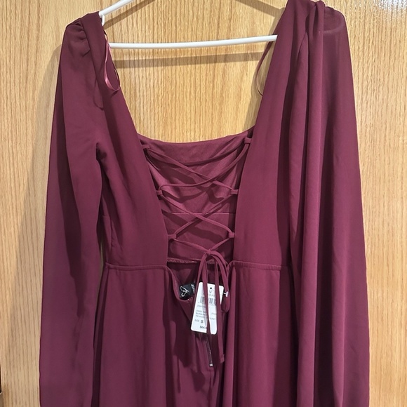Windsor Burgundy Long Sleeve Square Neck Dress - Picture 10 of 12